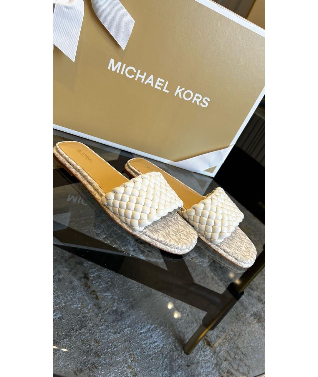 MICHAEL KORS Бежевые шлепанцы, фото 4