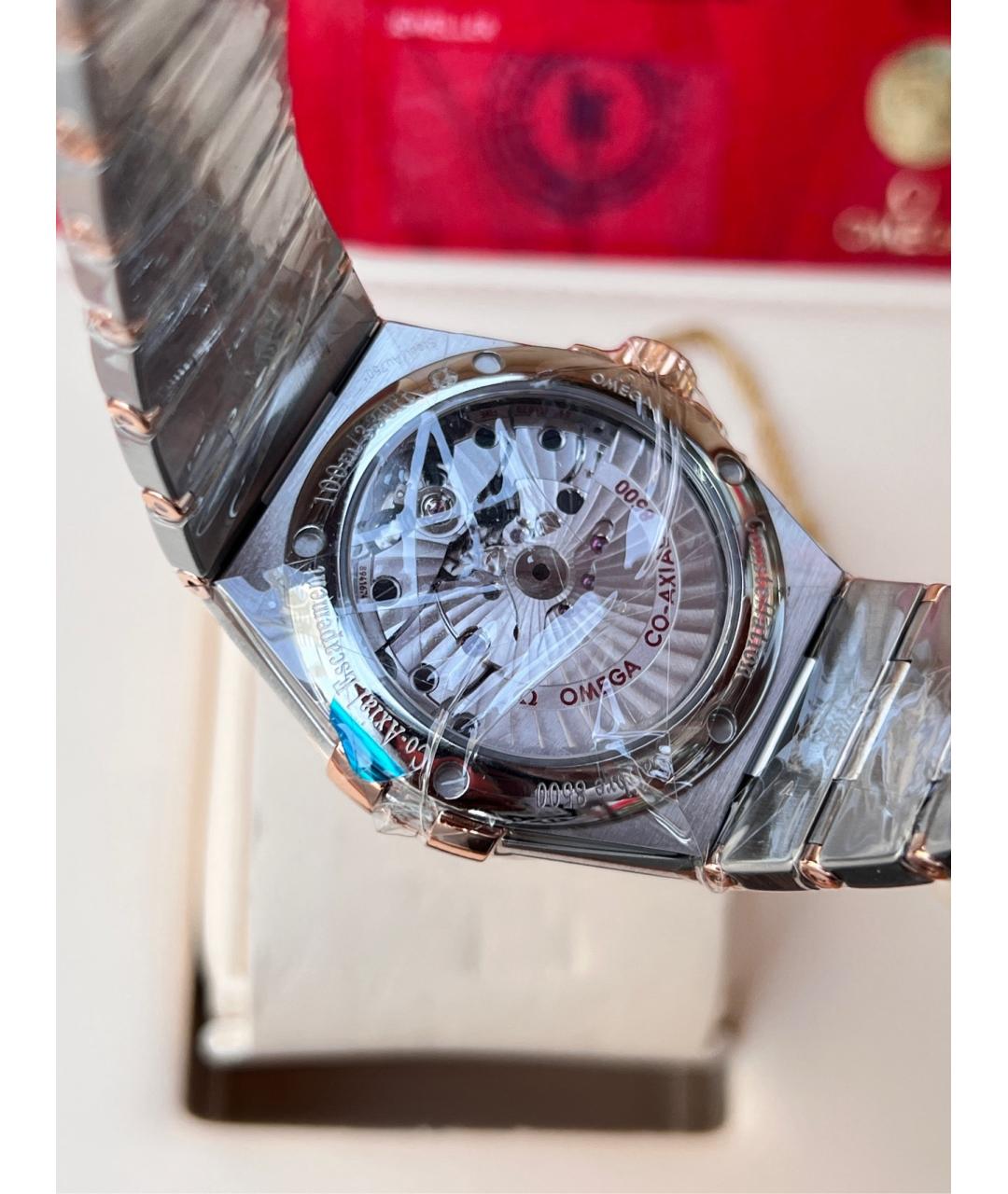 OMEGA Белые металлические часы, фото 4