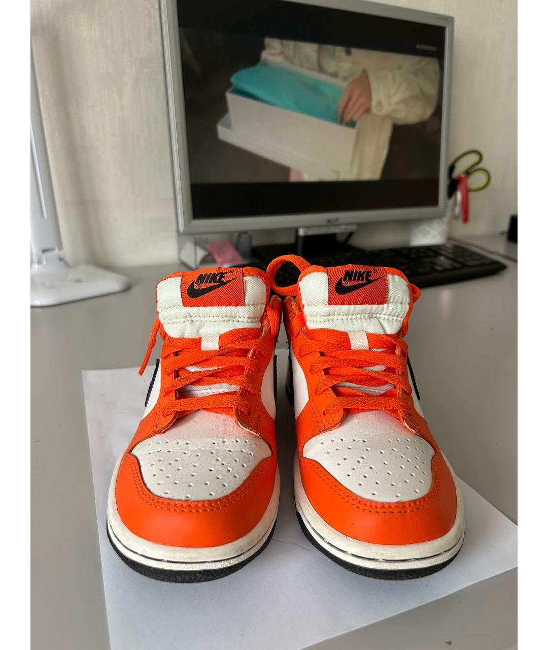 NIKE Оранжевое кожаные кроссовки, фото 2