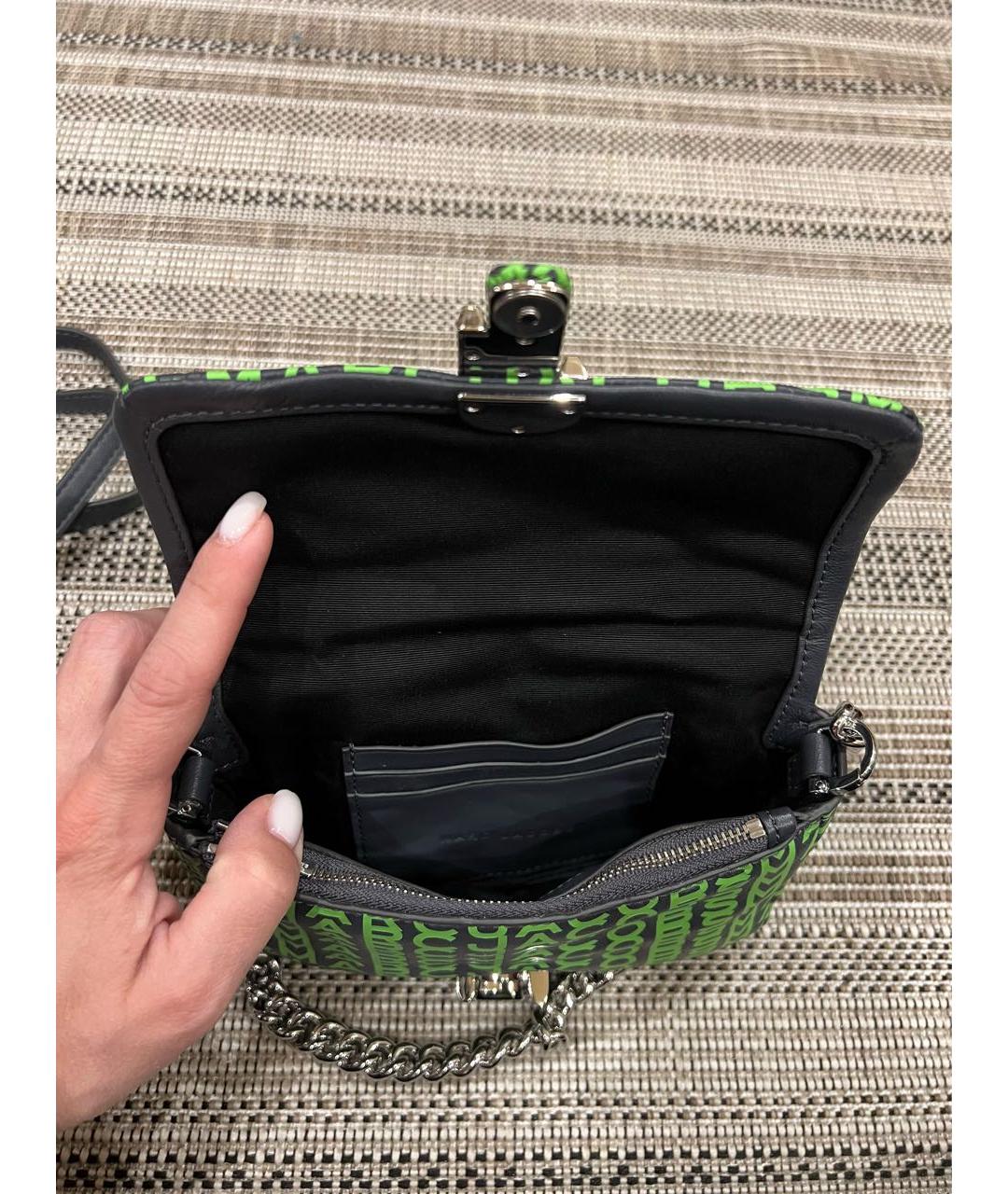 MARC JACOBS Зеленая кожаная сумка с короткими ручками, фото 5