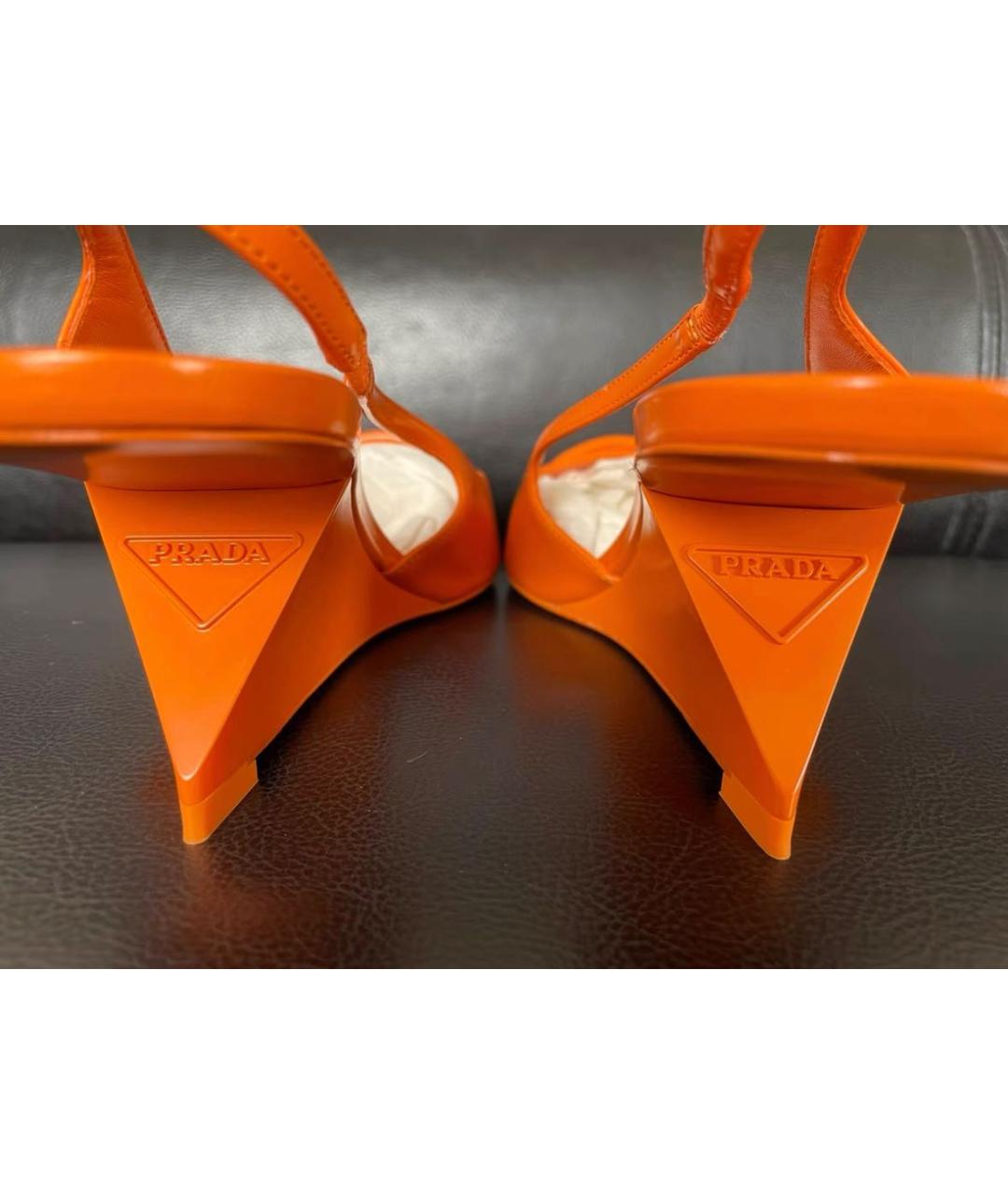 PRADA Оранжевое кожаные туфли, фото 4