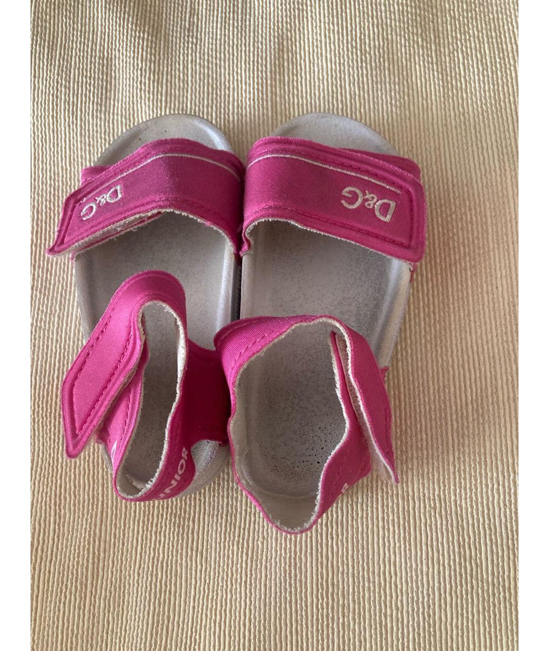 DOLCE & GABBANA KIDS Розовые синтетические сандалии и шлепанцы, фото 3