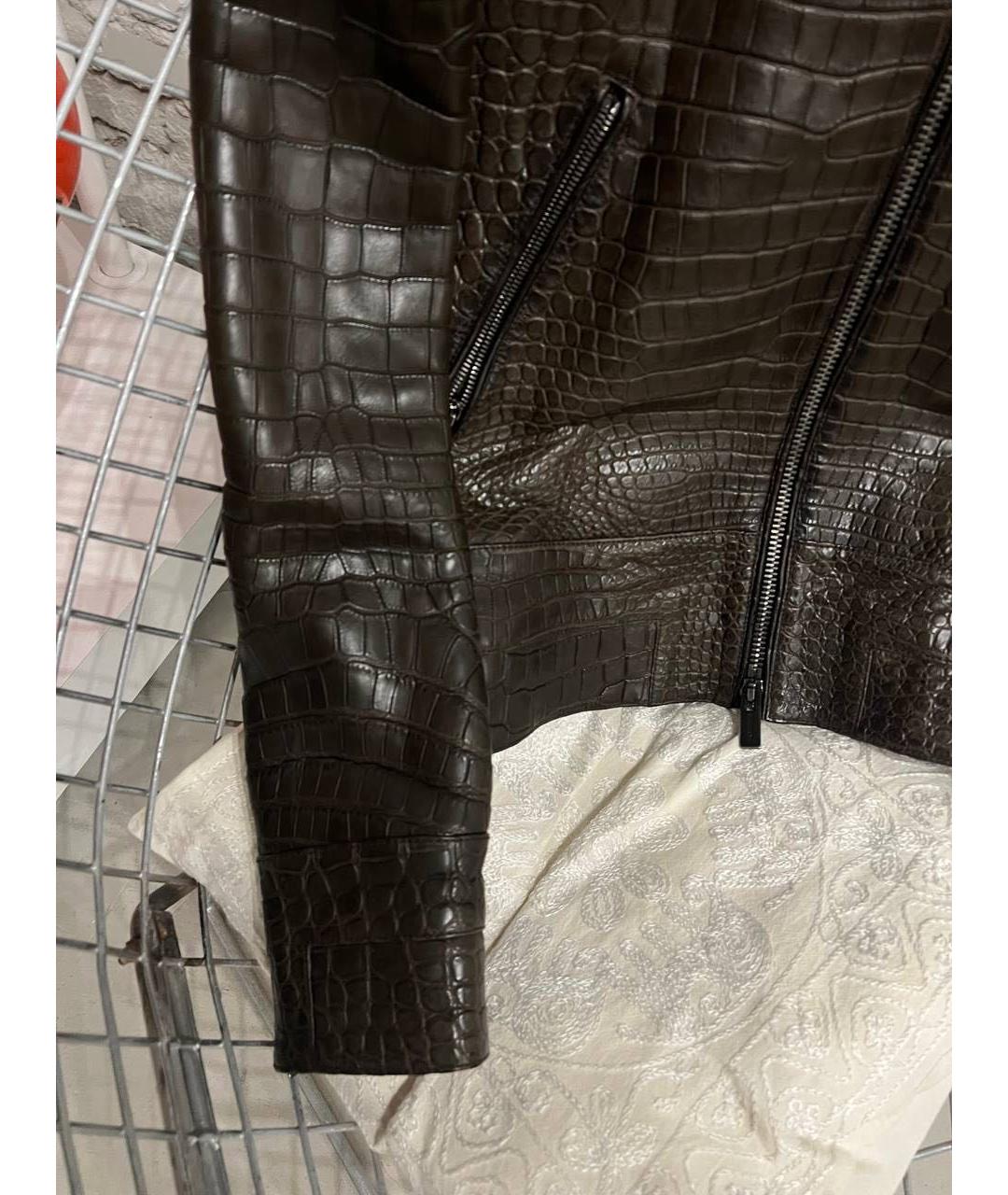 FENDI Коричневая куртка из экзотической кожи, фото 2