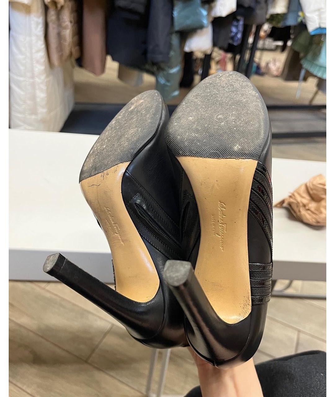 FERRAGAMO Черные кожаные ботильоны, фото 7