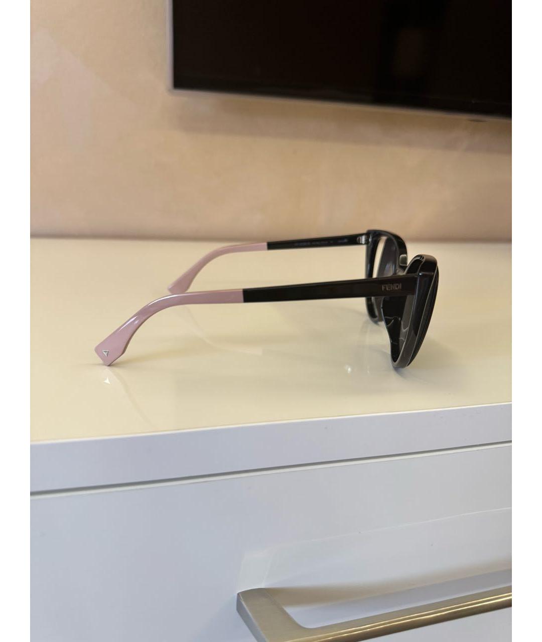 FENDI Черные пластиковые солнцезащитные очки, фото 3