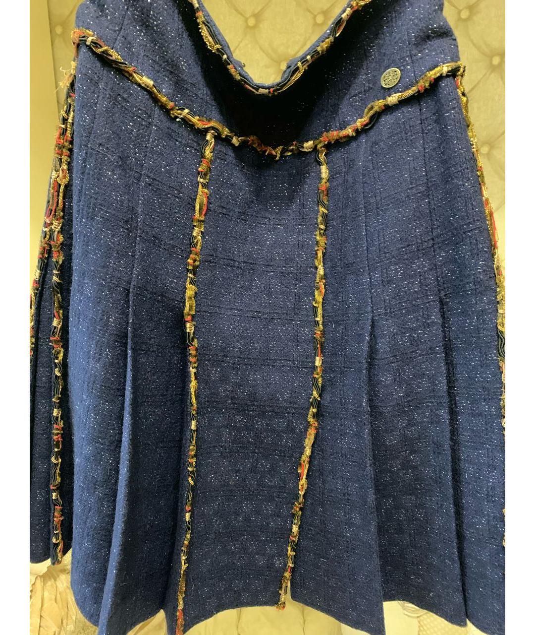 CHANEL PRE-OWNED Синяя твидовая юбка миди, фото 2