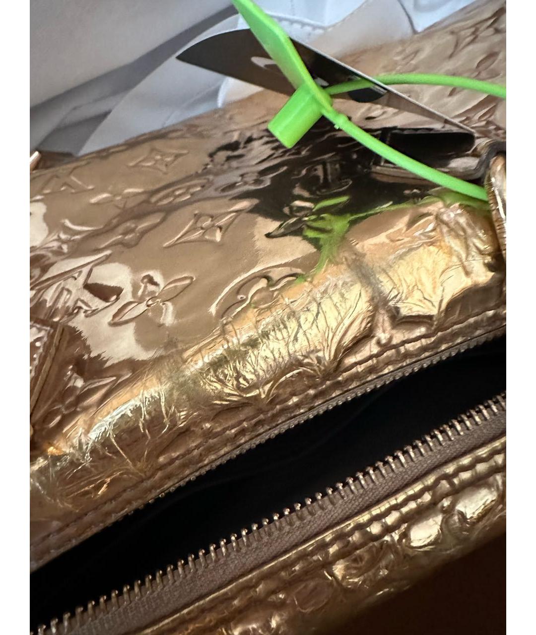 LOUIS VUITTON PRE-OWNED Золотая сумка с короткими ручками из лакированной кожи, фото 4