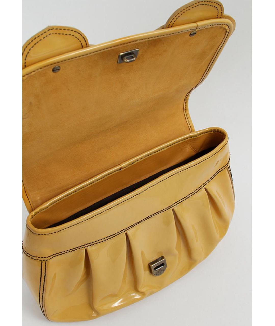 FENDI Золотая сумка через плечо из лакированной кожи, фото 4