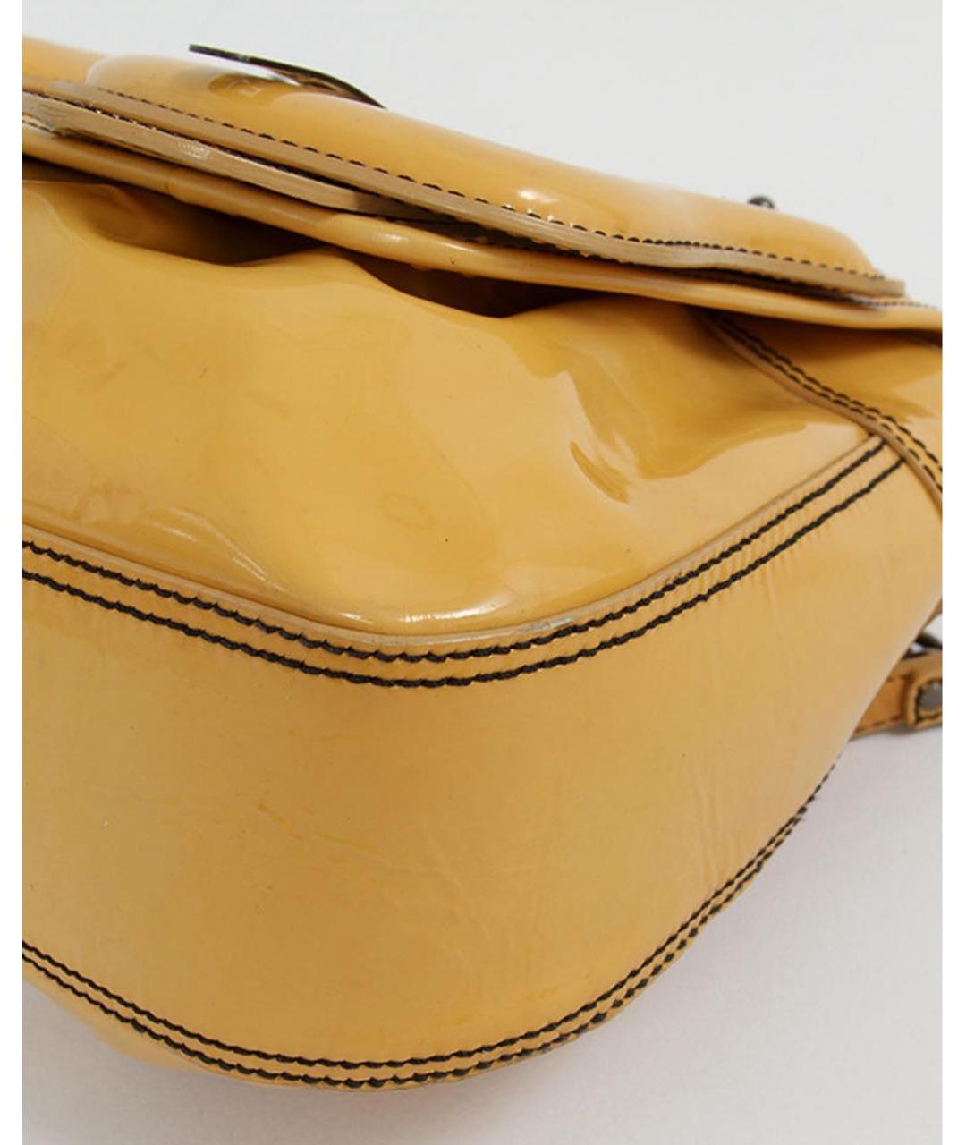 FENDI Золотая сумка через плечо из лакированной кожи, фото 6