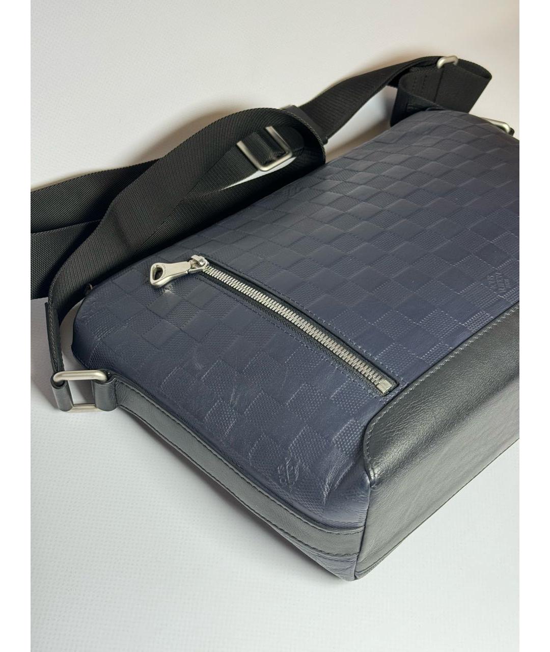 LOUIS VUITTON PRE-OWNED Темно-синяя кожаная сумка на плечо, фото 5