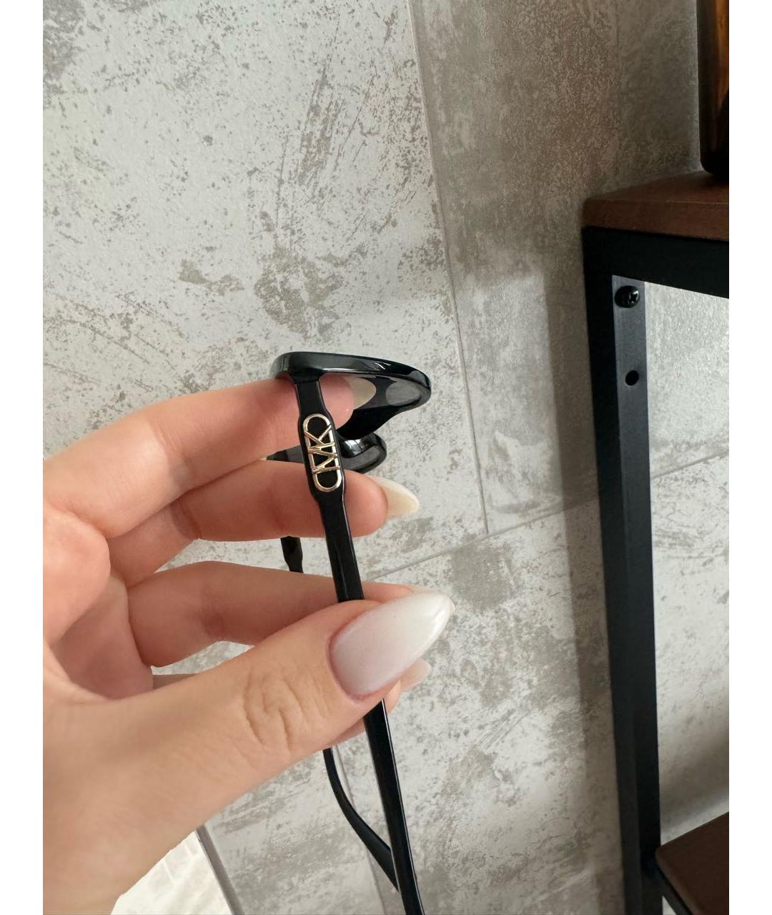 MICHAEL KORS Черные пластиковые солнцезащитные очки, фото 3