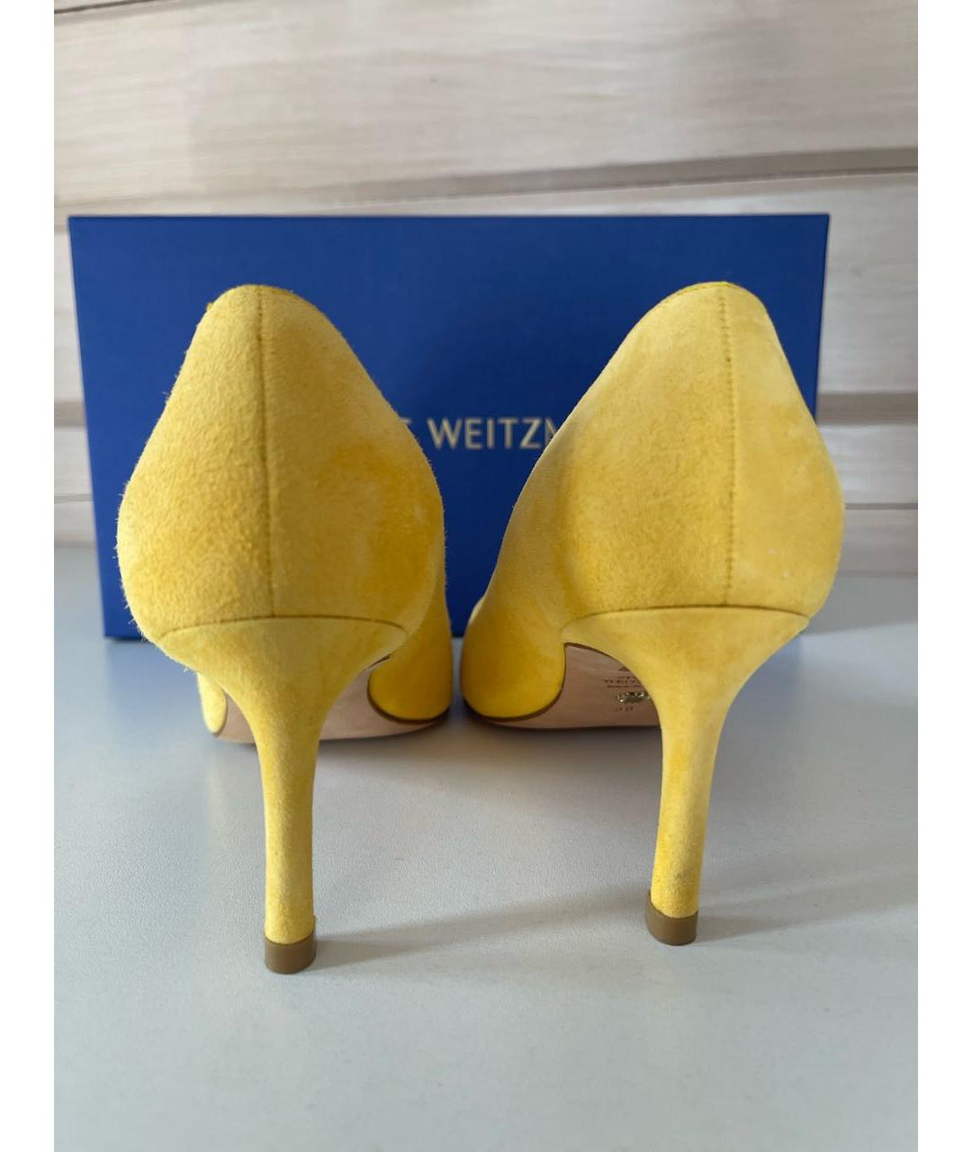 STUART WEITZMAN Желтые замшевые туфли, фото 4