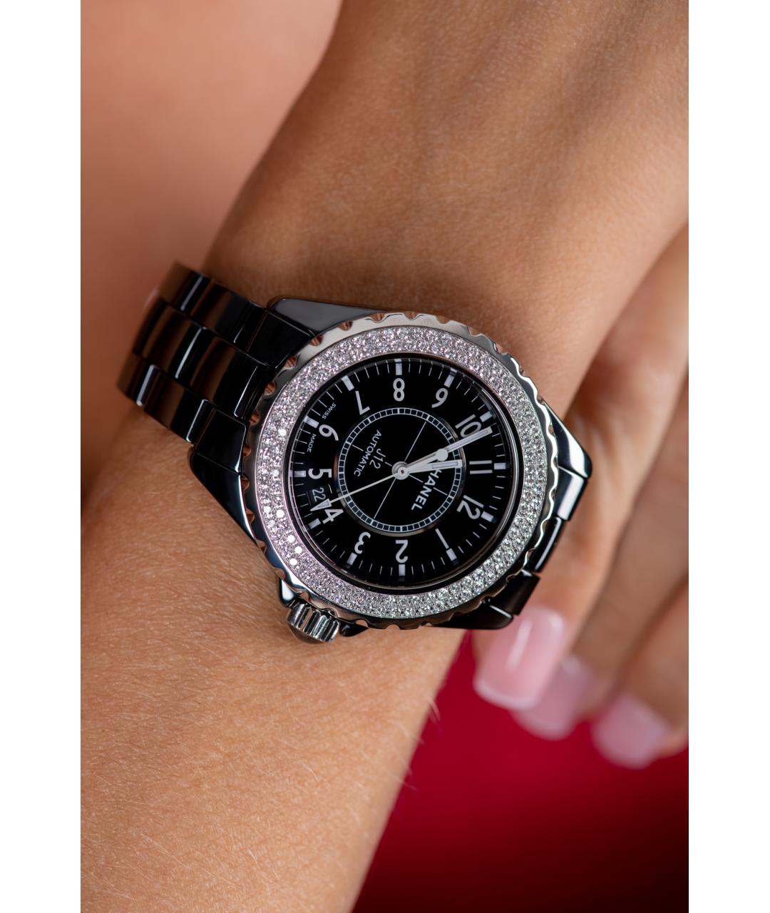 CHANEL PRE-OWNED Черные керамические часы, фото 3