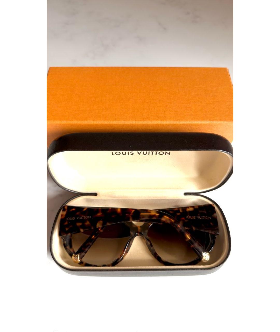 LOUIS VUITTON PRE-OWNED Коричневые солнцезащитные очки, фото 4
