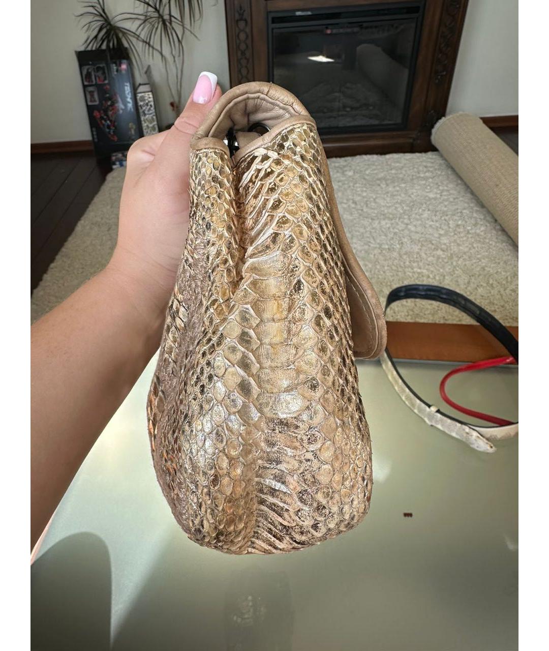 CHANEL PRE-OWNED Бежевая сумка через плечо из экзотической кожи, фото 2