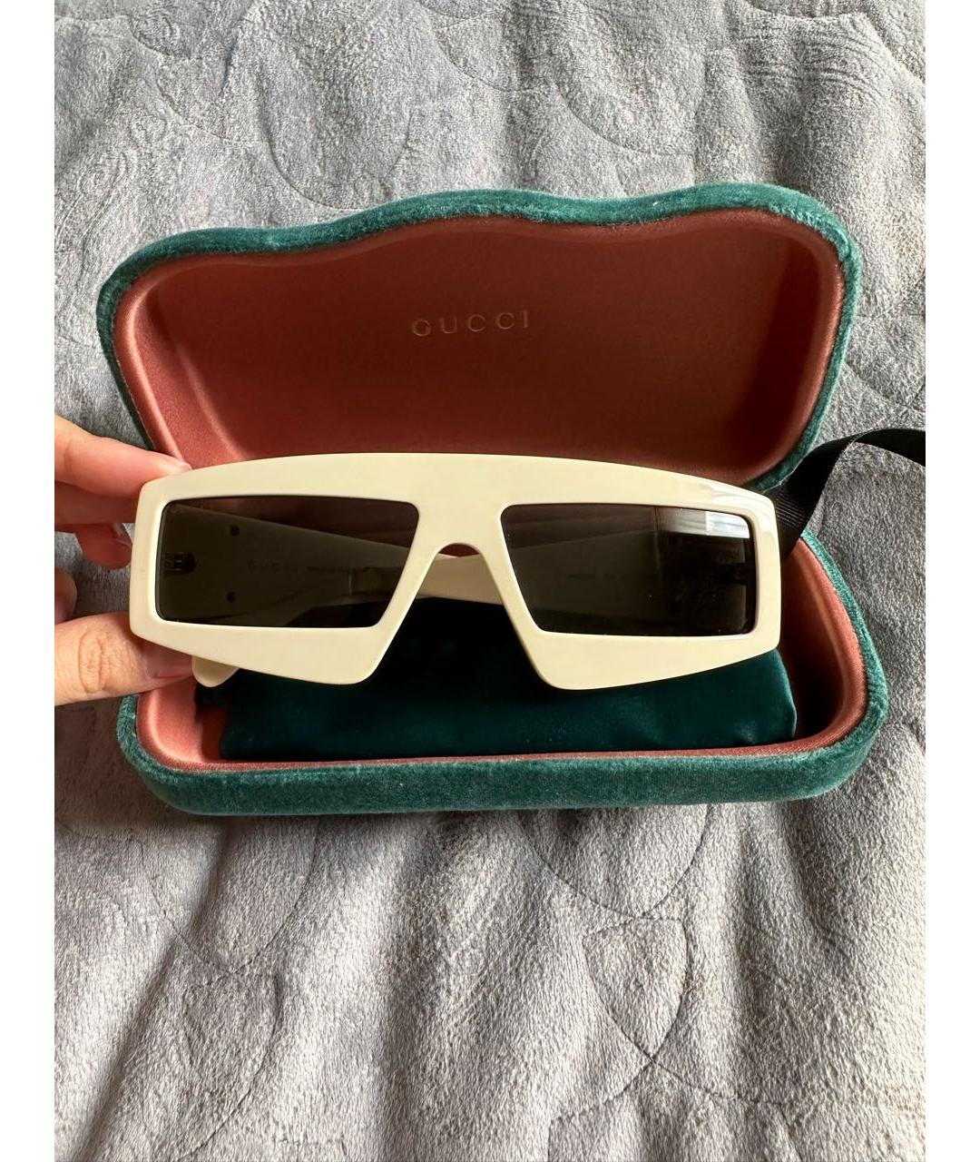 GUCCI Бежевые пластиковые солнцезащитные очки, фото 2