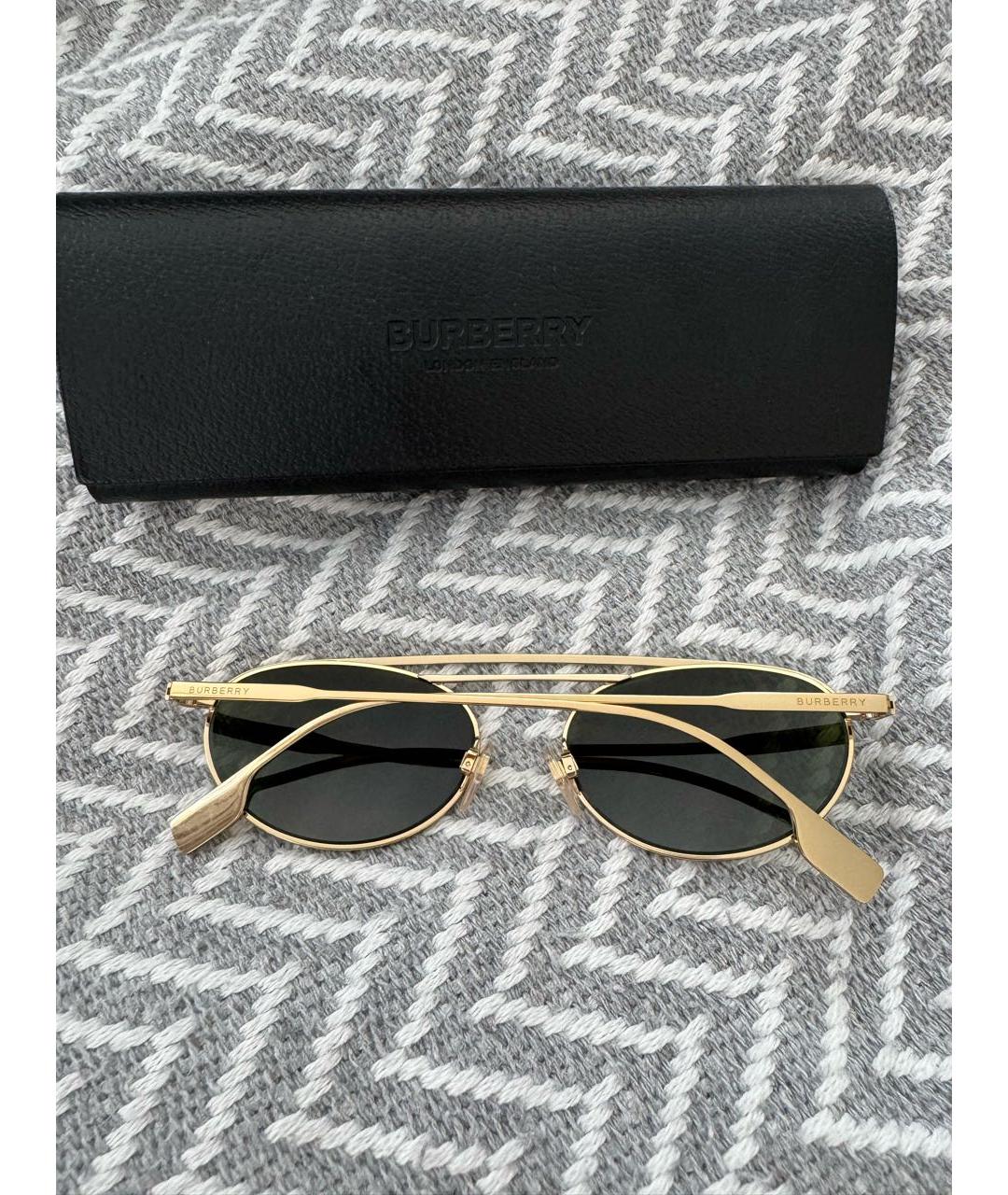 BURBERRY Золотые металлические солнцезащитные очки, фото 2