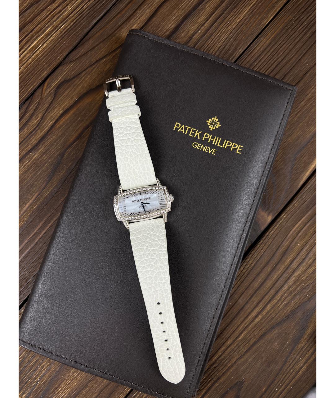 PATEK PHILIPPE Часы из белого золота, фото 5