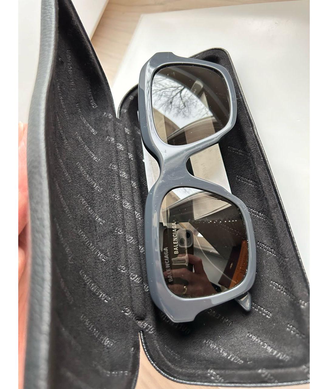 BALENCIAGA Антрацитовые пластиковые солнцезащитные очки, фото 5