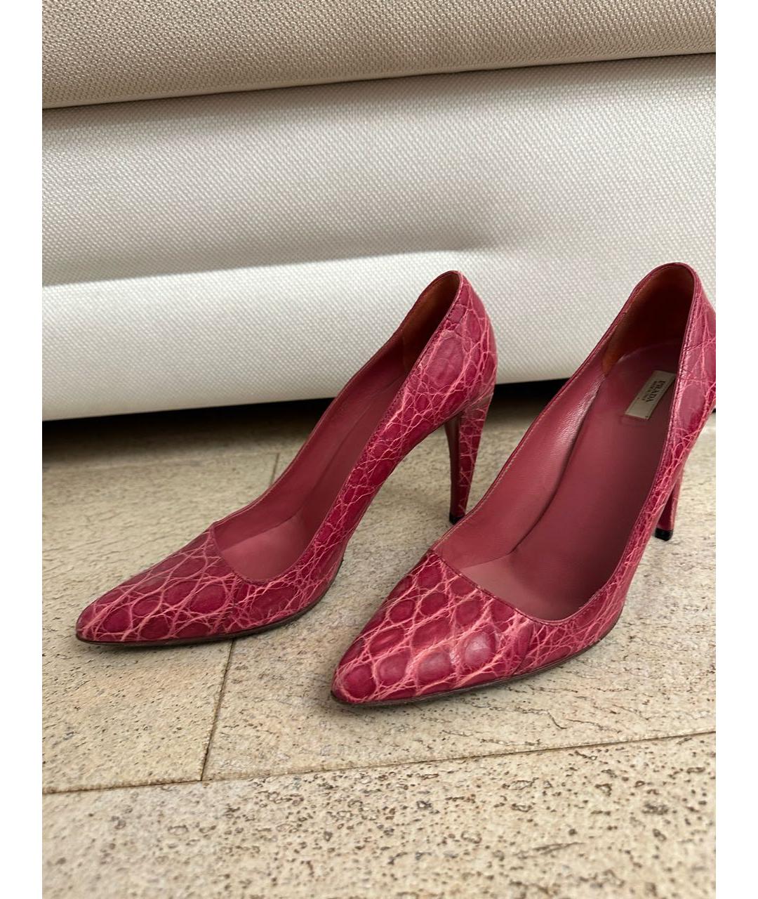 PRADA Розовые туфли из экзотической кожи, фото 4