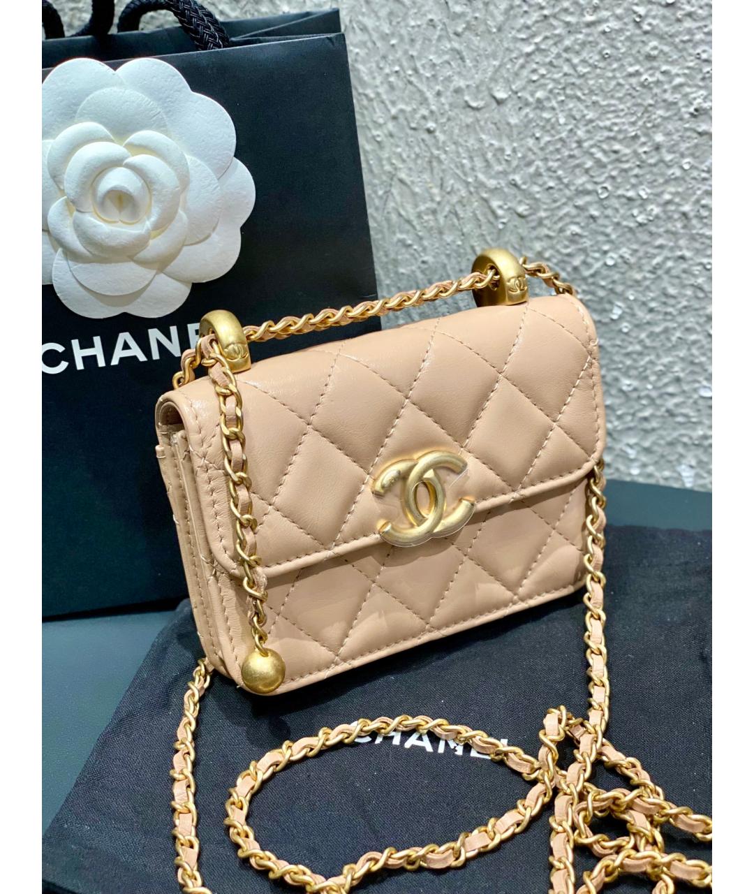 CHANEL PRE-OWNED Бежевая кожаная сумка через плечо, фото 2