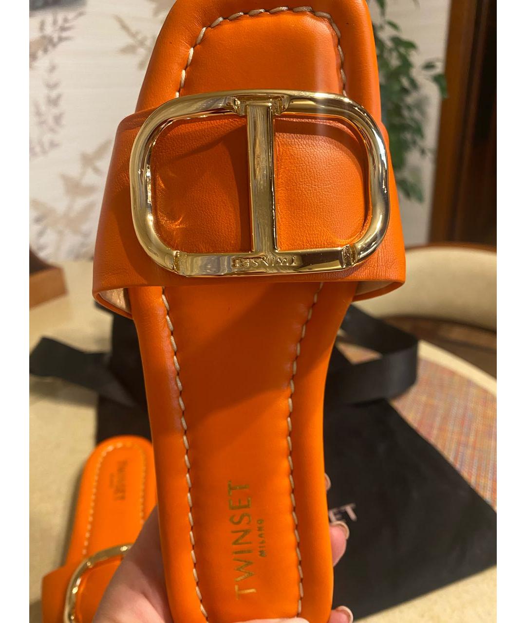 TWIN-SET Оранжевое кожаные шлепанцы, фото 3