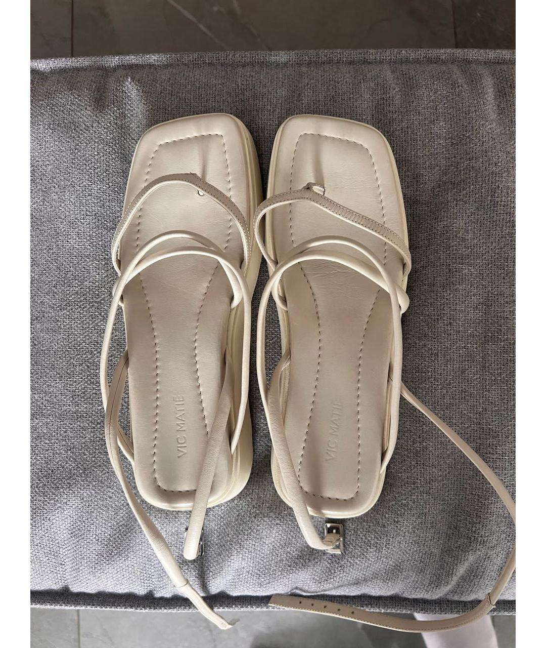 VIC MATIE Бежевые кожаные сандалии, фото 3
