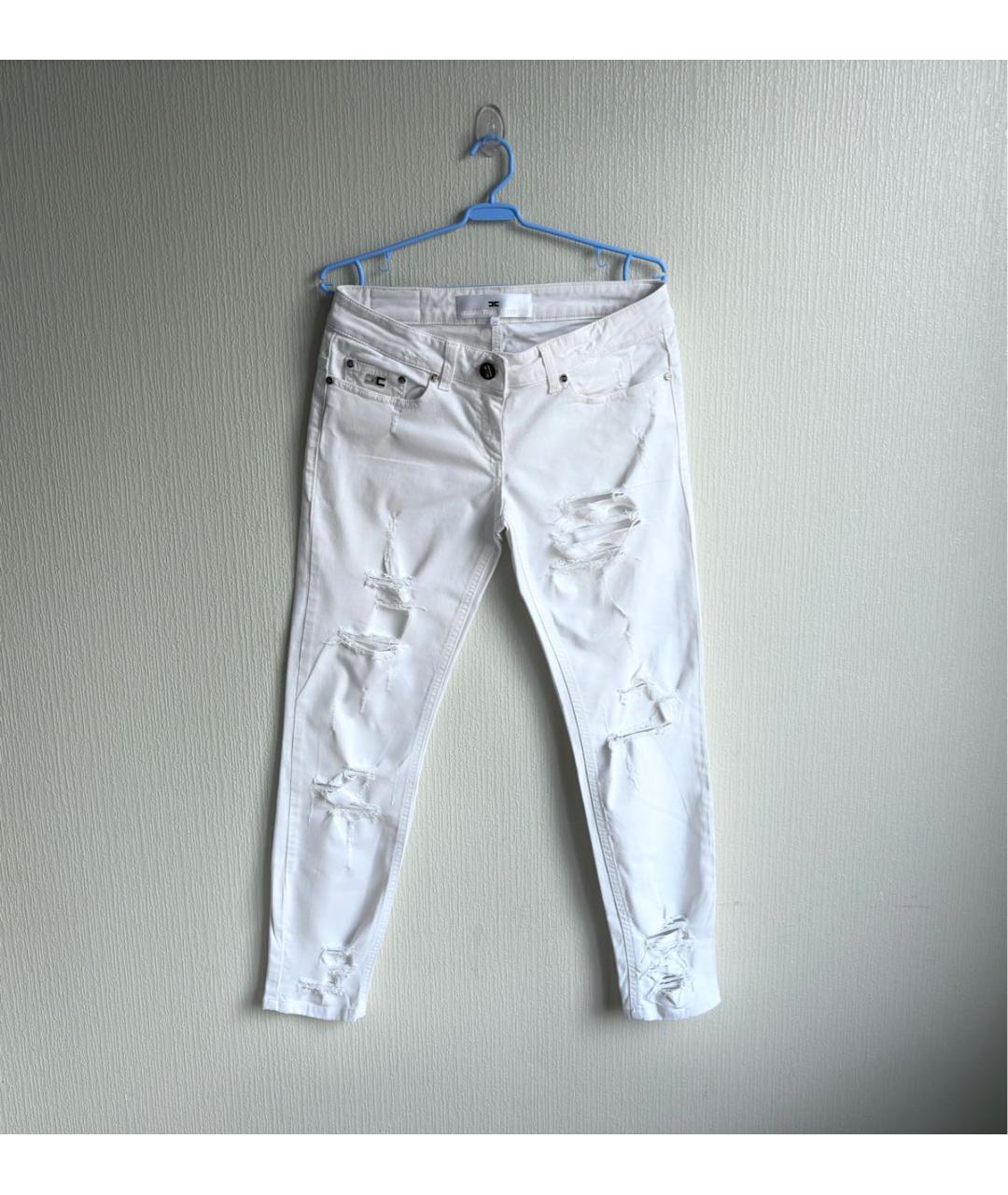 ELISABETTA FRANCHI Белые хлопко-эластановые джинсы слим, фото 9