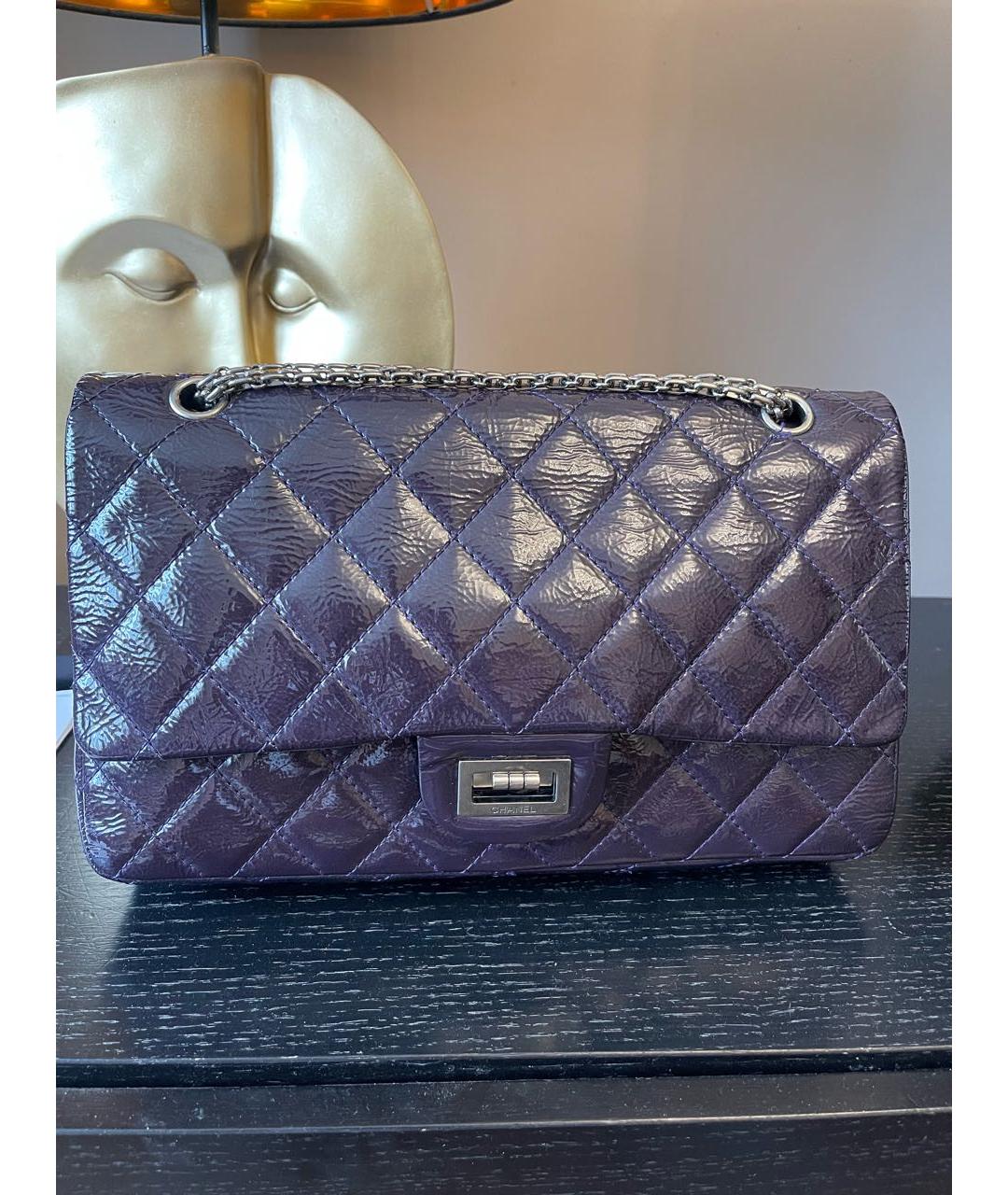 CHANEL PRE-OWNED Фиолетовая сумка через плечо из лакированной кожи, фото 9