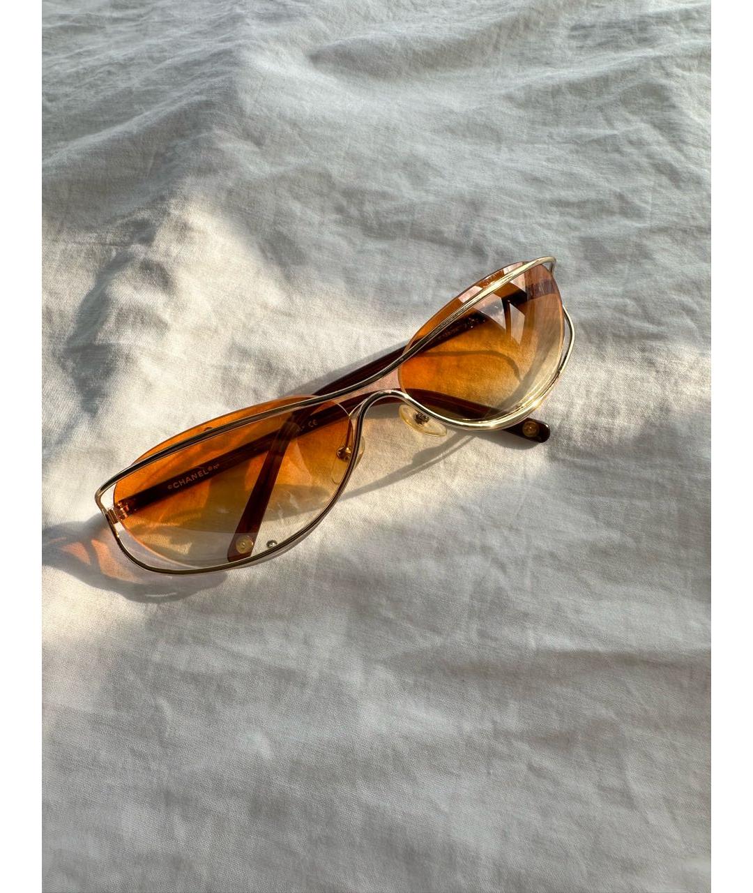 CHANEL PRE-OWNED Оранжевое пластиковые солнцезащитные очки, фото 2