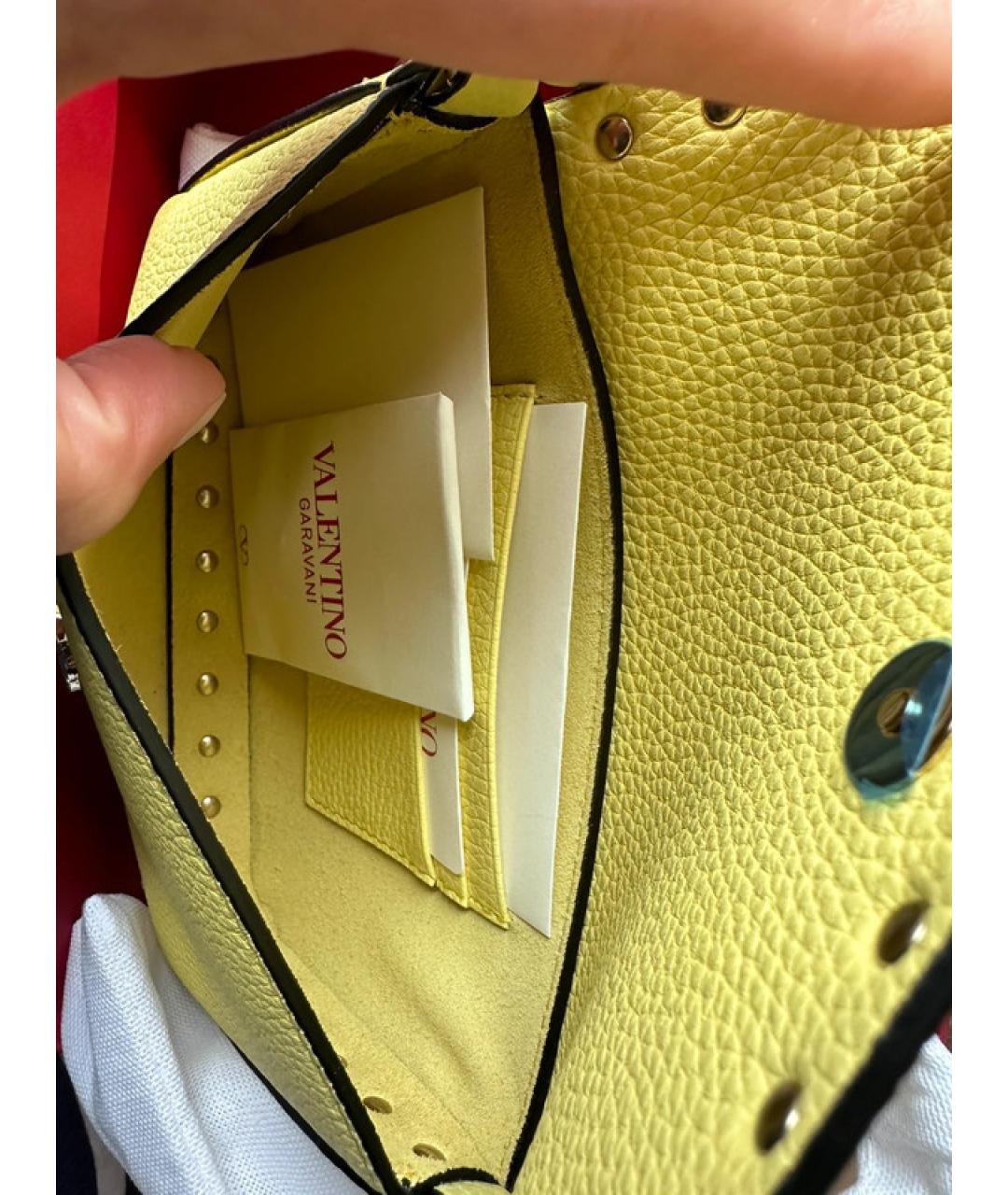 VALENTINO Желтая кожаная сумка с короткими ручками, фото 4
