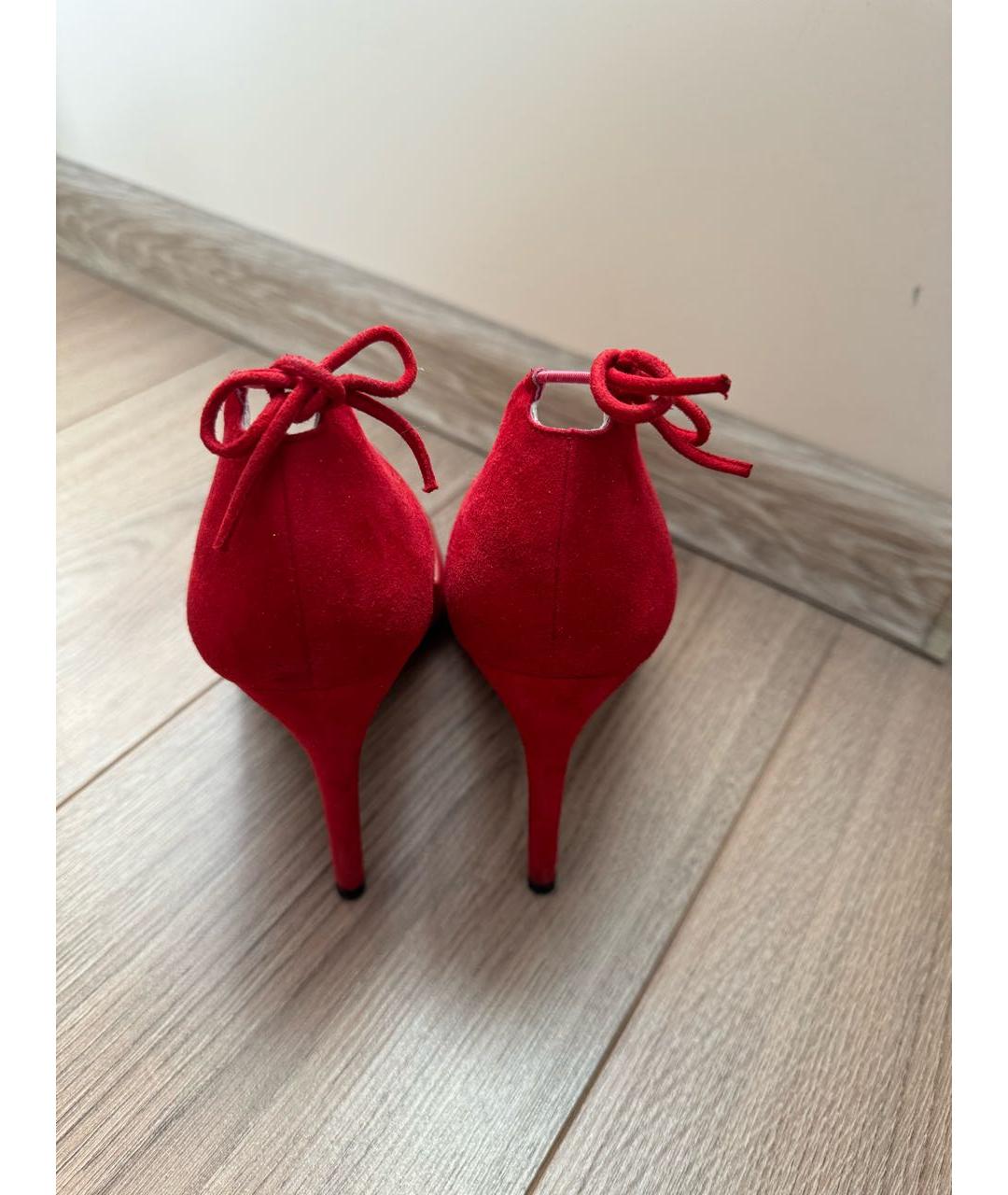 STUART WEITZMAN Красные замшевые туфли, фото 2