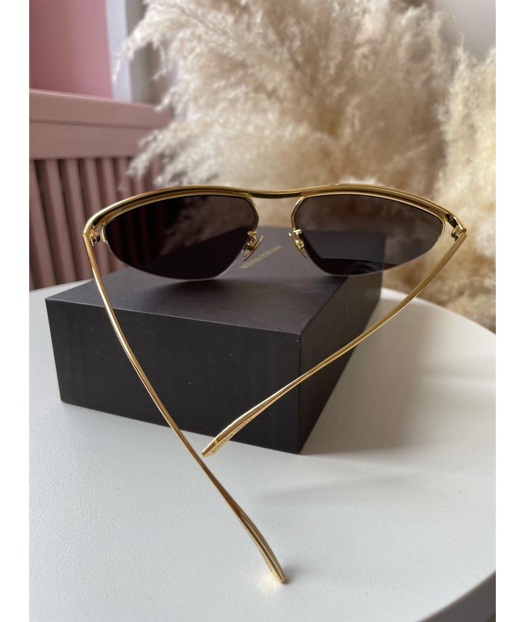 BOTTEGA VENETA Золотые металлические солнцезащитные очки, фото 2