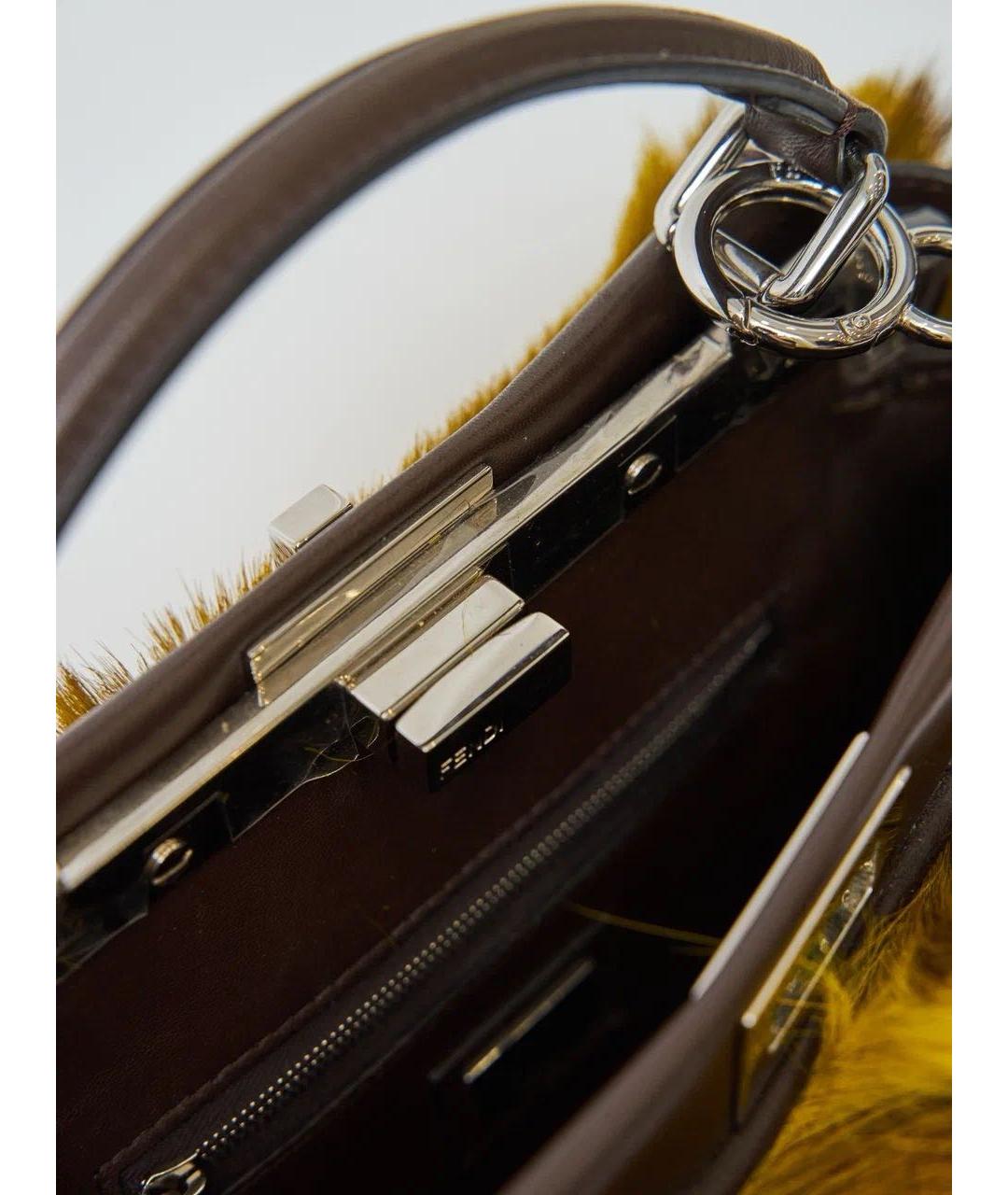 FENDI Коричневая меховая сумка с короткими ручками, фото 4