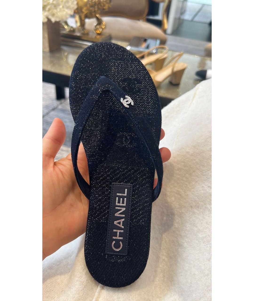 CHANEL PRE-OWNED Шлепанцы, фото 4