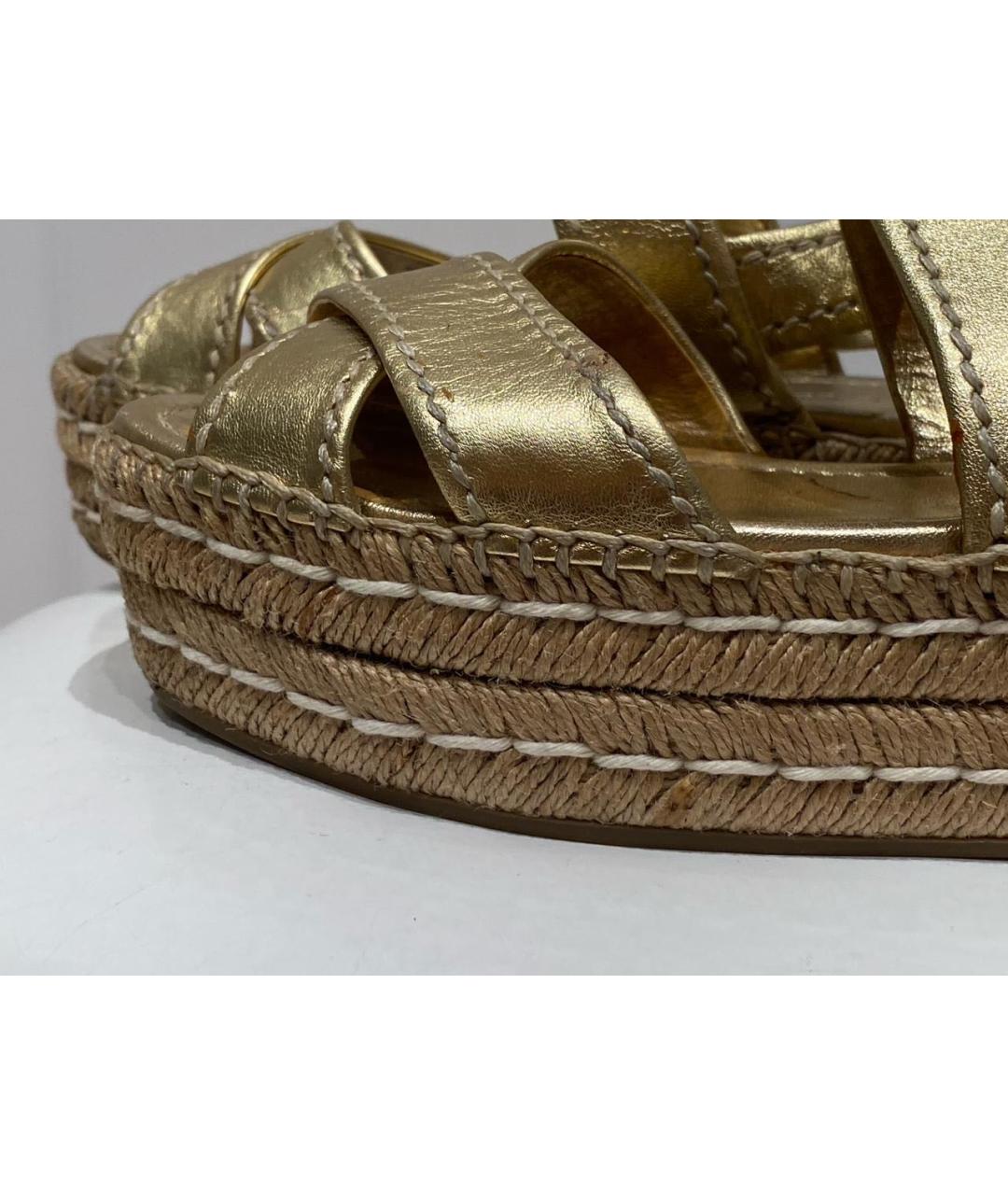 PRADA Золотые кожаные сандалии, фото 2