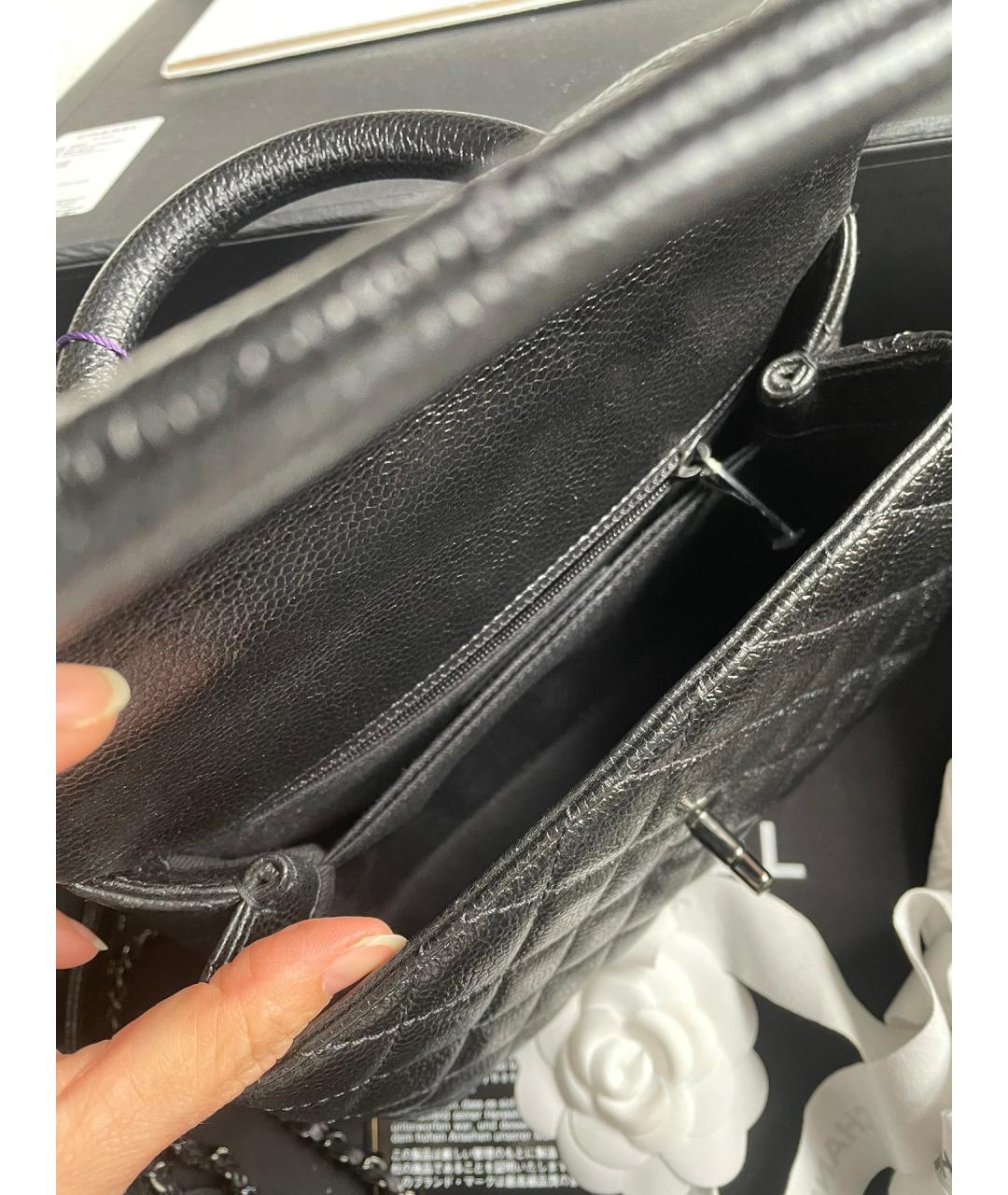 CHANEL PRE-OWNED Черная кожаная сумка с короткими ручками, фото 6