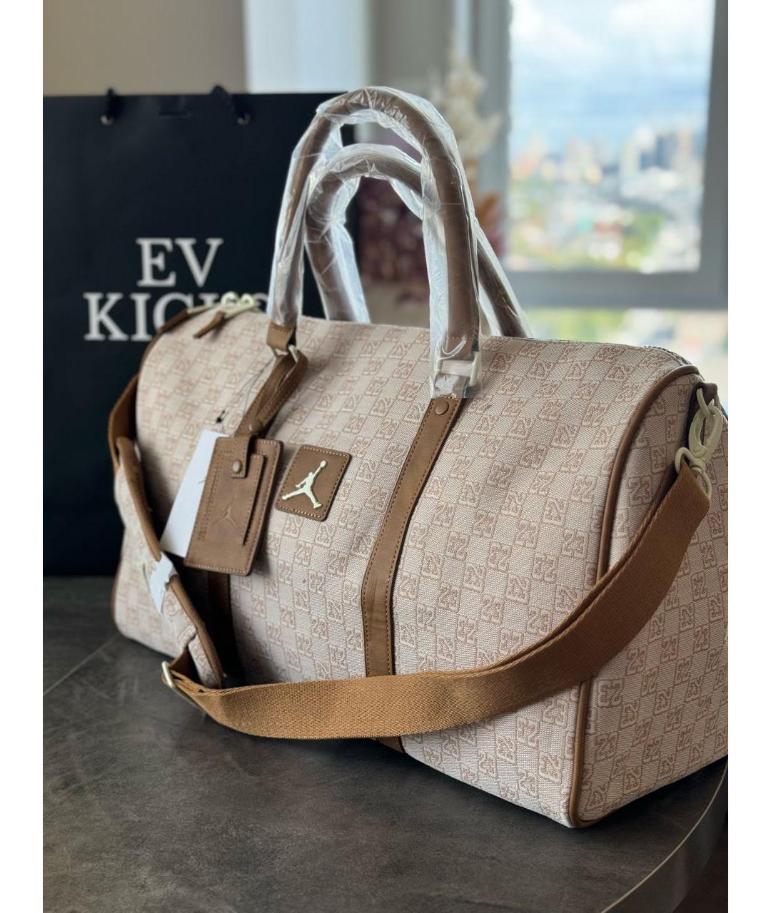 JORDAN Бежевая тканевая дорожная/спортивная сумка, фото 5
