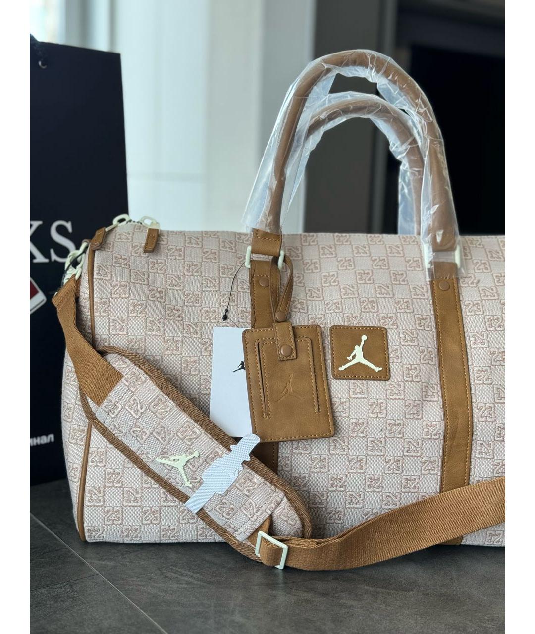 JORDAN Бежевая тканевая дорожная/спортивная сумка, фото 4