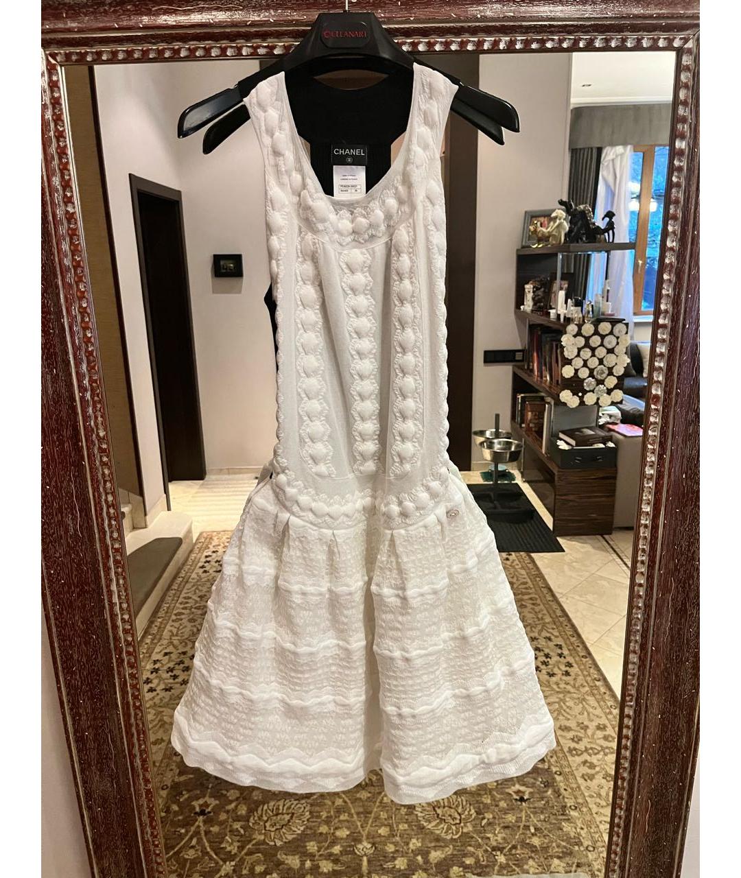 CHANEL PRE-OWNED Белое хлопко-эластановое коктейльное платье, фото 9