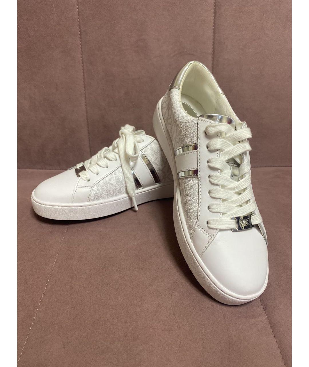 MICHAEL KORS Белые кожаные кроссовки, фото 3