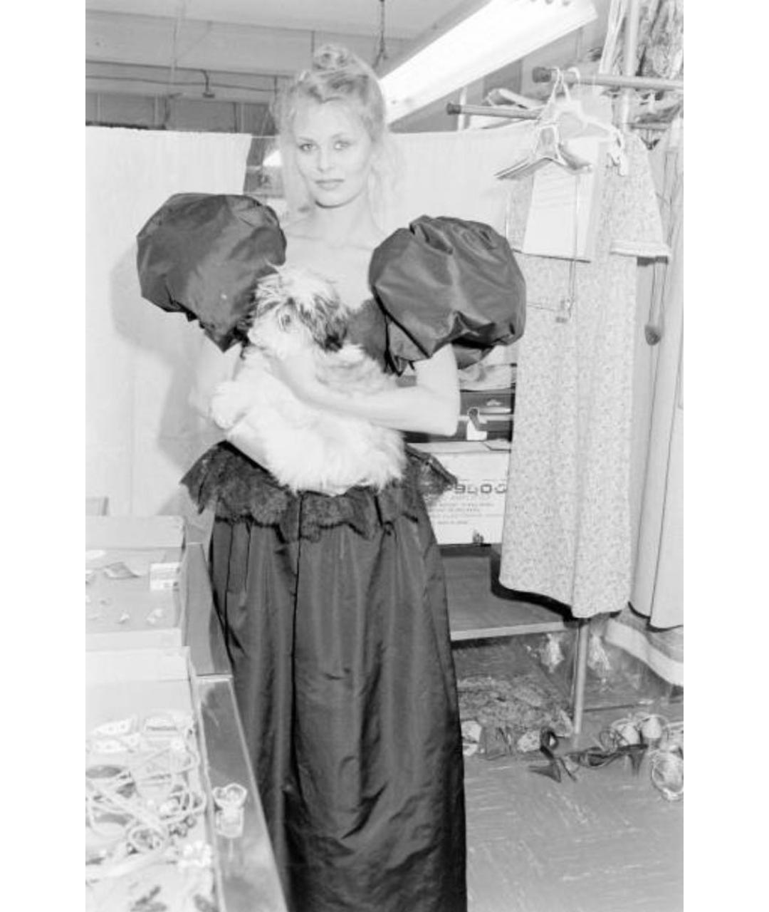 OSCAR DE LA RENTA Черное кружевное вечернее платье, фото 5