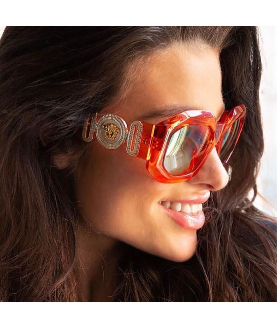 VERSACE Оранжевое пластиковые солнцезащитные очки, фото 3
