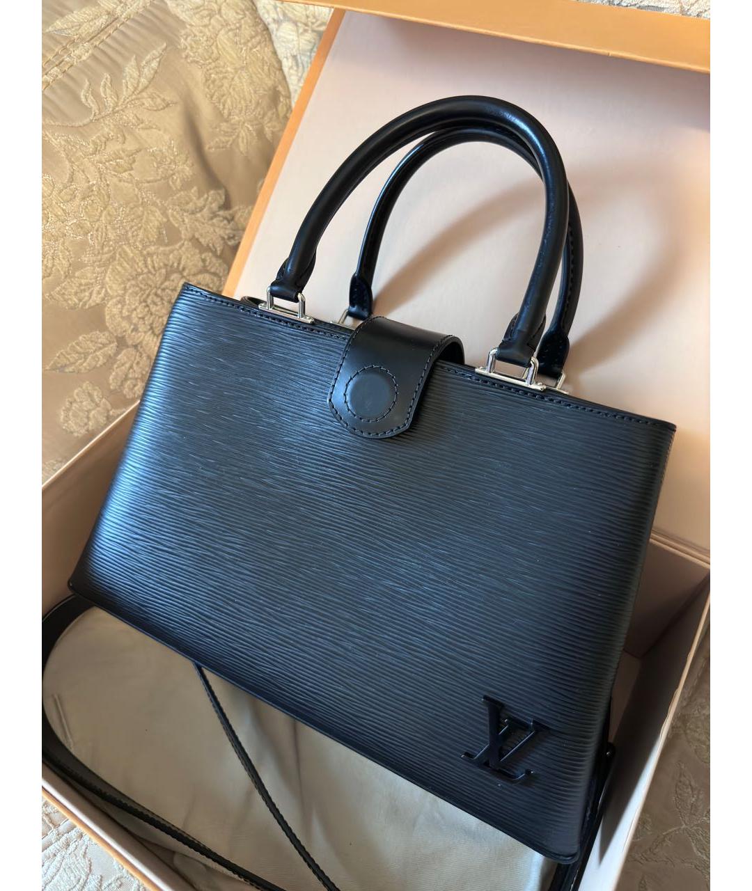 LOUIS VUITTON Черная кожаная сумка с короткими ручками, фото 6