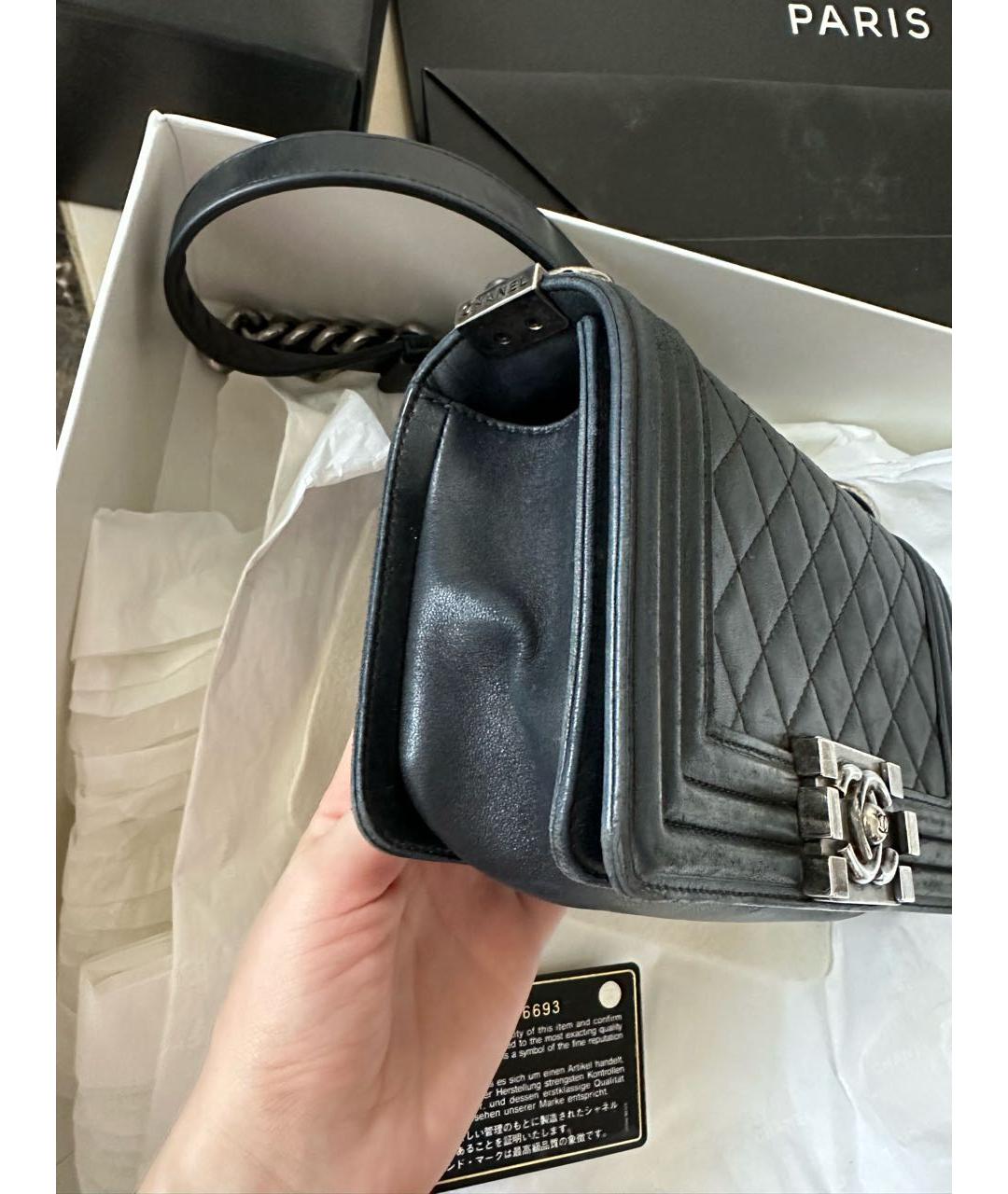 CHANEL PRE-OWNED Черная кожаная сумка через плечо, фото 2