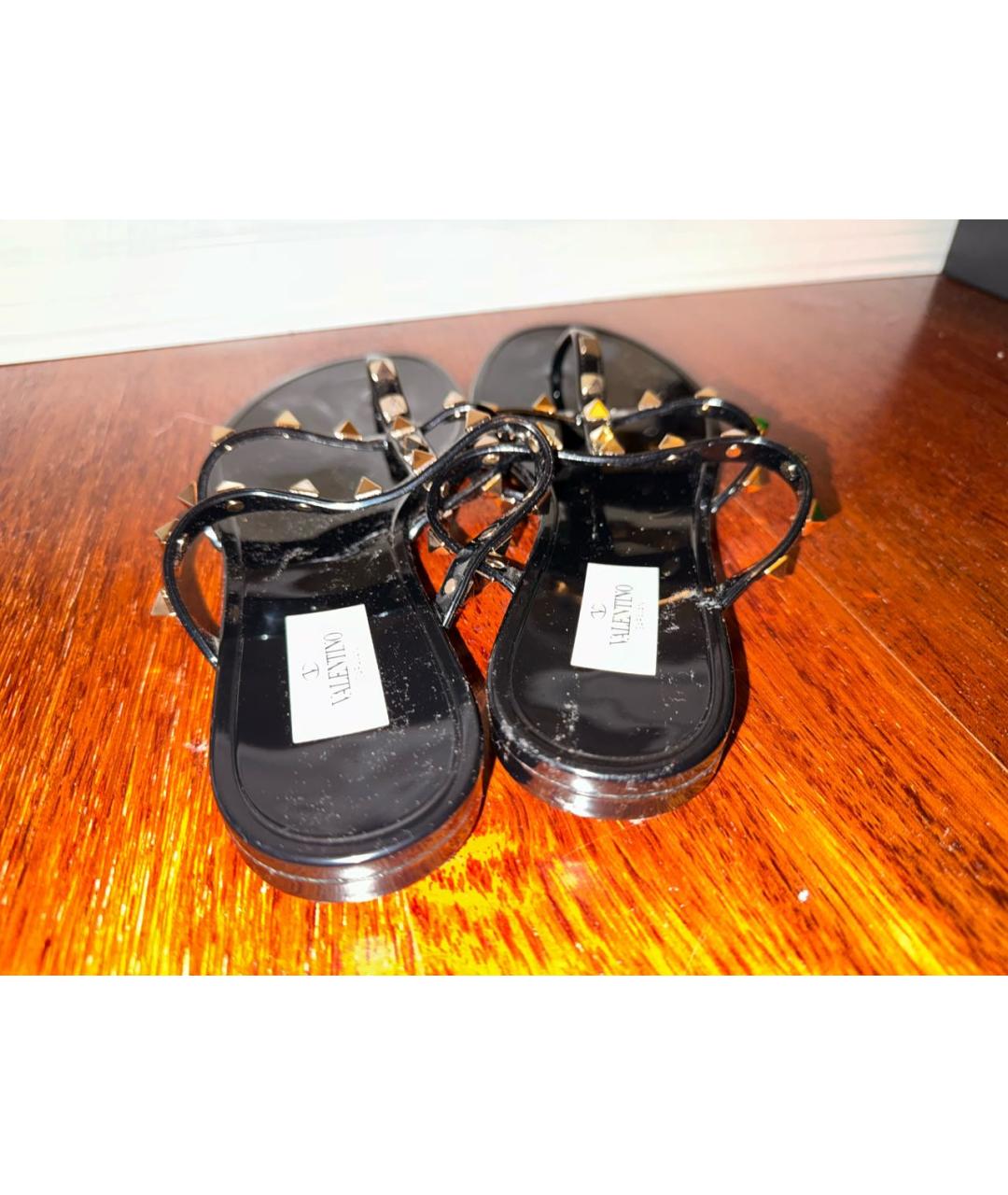 VALENTINO Черные резиновые сандалии, фото 4