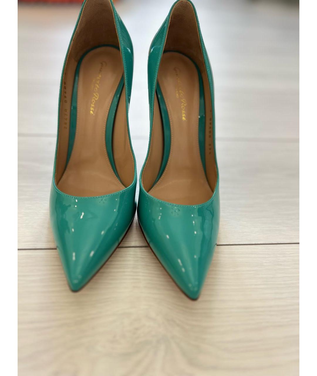 GIANVITO ROSSI Зеленые туфли из лакированной кожи, фото 2