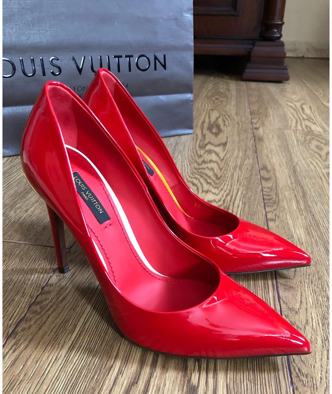 LOUIS VUITTON PRE-OWNED Красные туфли из лакированной кожи, фото 7