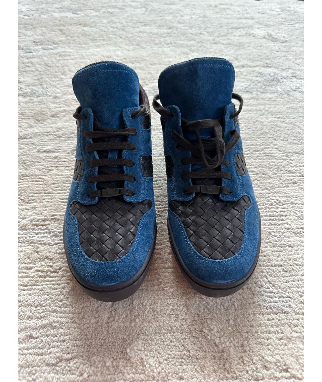 BOTTEGA VENETA Темно-синие замшевые низкие кроссовки / кеды, фото 2