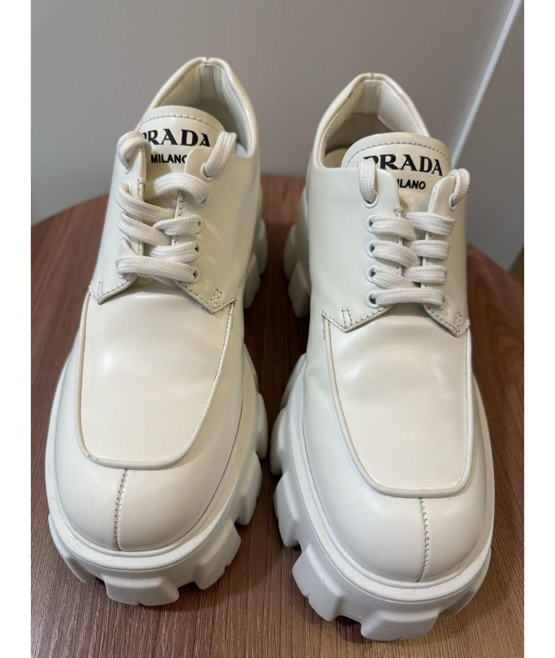 PRADA Белые кожаные брогги и оксфорды, фото 2